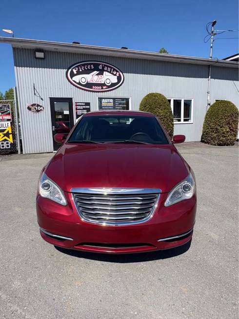 Chrysler 200 2011