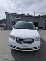 Chrysler Town and Country Touring-L 2015