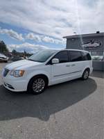 Chrysler Town and Country Touring-L 2015