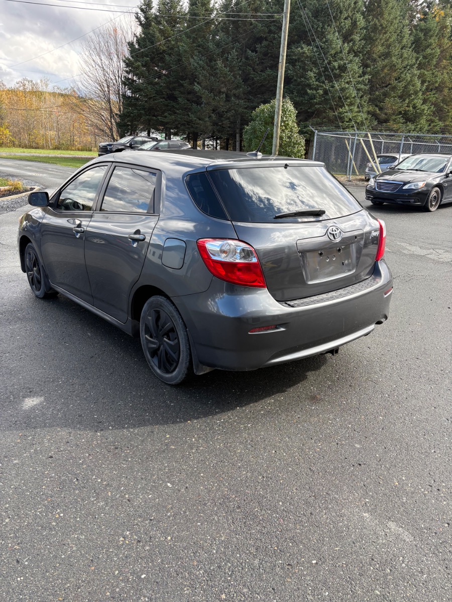 Toyota Matrix 2012